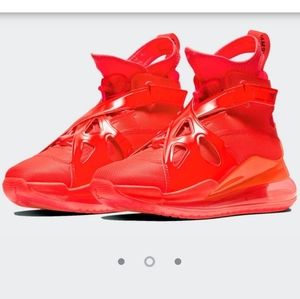 WOMENS NIKE AIR  JORDAN LATITUDE 720